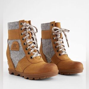 Sorel Joan of Arctic Wedge III‎ Lexie Brown Boots Women's Size 6.5 US